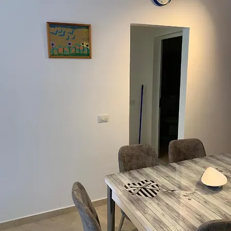 Appartamento Casa Vista Mare A *